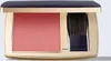 A close-up, studio shot of an open Estée Lauder blush compact with a brush. Anteprima dell’immagine prodotto