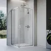 A modern bathroom with a glass shower enclosure. Voir les images du produit