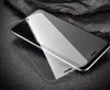 A screen protector is shown partially applied to a smartphone. Voir les images du produit