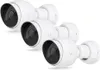 Three white security cameras are arranged in a staggered formation against a white background. Produktbild-Vorschau