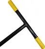 A close-up view of the T-handle of a digging tool. Produktbild-Vorschau
