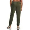 Back view of a person wearing green jogging pants and sneakers. Produktbild-Vorschau