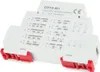 A white electronic relay device with red clips, mounted on a DIN rail. Voir les images du produit