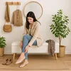 Banc de rangement en lin avec pieds en bois - Assise Voir les images du produit 2