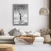 Gerahmtes Poster - Schwarzer Rahmen - Schwarzweiß Baum See Produktbild-Vorschau 7