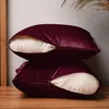 MG Design 2er Set Kissenbezüge 30 x 30 cm in Rot - mit Produktbild-Vorschau 3