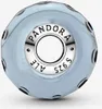 A close-up of a Pandora charm with a light blue wavy glass exterior and a silver center with brand markings. Anteprima dell’immagine prodotto