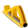 A yellow woodworking tool with a black knob on a white background. Voir les images du produit