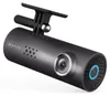 A black dash cam with a mounting bracket. Voir les images du produit