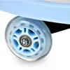 Baby TwistCar - Roues brillantes bleu pastel ! Voir les images du produit 7