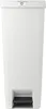 Brabantia Poubelle à pédale StepUp 40 L Gris clair Voir les images du produit 4