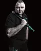 A man holding a torque wrench. Náhled obrázku produktu