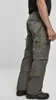 A person wearing cargo pants with removable legs. Produktbild-Vorschau