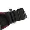 Close-up of a buckle and strap mechanism on a bag. Anteprima dell’immagine prodotto