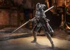 A detailed action figure of a character from Elden Ring, standing on a textured surface. Produktbild-Vorschau