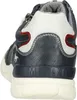 The back view of a blue and white sneaker. Produktbild-Vorschau