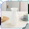 Moderne, elegante, weiße Dekovase für Wohnzimmer, Büro oder Produktbild-Vorschau 6