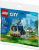 A polybag containing a LEGO City Police Bicycle Training set. Produktbild-Vorschau