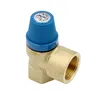 A close-up studio shot of a brass safety valve with a blue cap. Anteprima dell’immagine prodotto