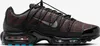 A studio shot of a single Nike Air Max Plus TN Utility sneaker. Voir les images du produit