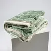 SV Werder Bremen Kuscheldecke Raute salbei Produktbild-Vorschau 4