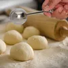 Mehlstreuer zum Backen, Einhandbedienung mit Federgriff, Produktbild-Vorschau 3