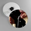 Wanduhr - Rund - Glasuhr - Frau rote Lippen Lippenstift Produktbild-Vorschau 2
