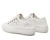 A pair of white lace sneakers on a white background. Voir les images du produit