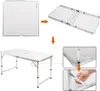 Collage showing the folding and unfolding process of a camping table. Anteprima dell’immagine prodotto