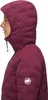 A woman wearing a burgundy hooded jacket, shown from the side. Voir les images du produit