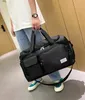 Reise- und Sporttasche - Große, geräumige Handtasche - Produktbild-Vorschau 3