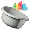 A gray plastic basin is shown in the foreground, with a blurred background of various cleaning supplies. Produktbild-Vorschau