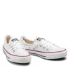 A pair of white Converse Chuck Taylor Shoreline Slip sneakers are shown against a white background. Voir les images du produit