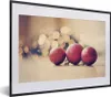 MuchoWow® MuchoWow® Gerahmtes Poster Drei rote Kugeln und Produktbild-Vorschau 1