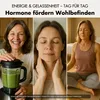 Collage of three women, one smiling with a blender, one with hands on her neck, and one meditating. Produktbild-Vorschau