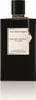 A product shot of a perfume bottle. Voir les images du produit