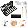 A collage of images showing a set of carving tools, individual blades, and examples of their use in pencil carving, cup mat carving, and model engraving. Produktbild-Vorschau