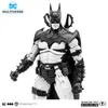 A black and white studio shot of a Batman action figure. Anteprima dell’immagine prodotto