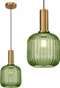 Two pendant lights with green glass shades and gold metal accents are shown against a white background. One light is shown from a distance, hanging from a cord, while the other is a close-up view. Anteprima dell’immagine prodotto