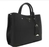 Guess Hwbg69 74060 Meridian Ii Girlfriend Couleur Noir Voir les images du produit 2