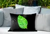 MuchoWow® Outdoor Kissen - Grüne Blätter auf schwarzem Produktbild-Vorschau 4