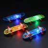 PRECORN LED Finger Skateboard Set – 6 leuchtende Produktbild-Vorschau 4