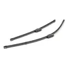 Two black windshield wiper blades are shown on a white background. Anteprima dell’immagine prodotto