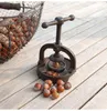Esschert Design Casse-noix ; C3031 Voir les images du produit 4