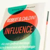INFLUENCE - Wie man (andere) überzeugt. Nützliche Produktbild-Vorschau 4