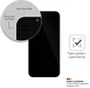 A graphic illustration showing a smartphone screen protector with a close-up view of its edge and text indicating its features. Produktbild-Vorschau