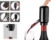 A collage of images showing how to use an electric wine dispenser, along with a main image of the dispenser in use. Anteprima dell’immagine prodotto