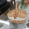 Picknickkorb mit Deckel – Handgefertigter Weidenkorb mit Produktbild-Vorschau 7