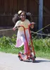 Winther VIKING maxi scooter con freno a pedale per bambini Anteprima dell’immagine prodotto 3