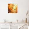 Wanduhr aus Glas mit Motiv Herbstlicher Wald- 30 x 30 cm - Produktbild-Vorschau 3
